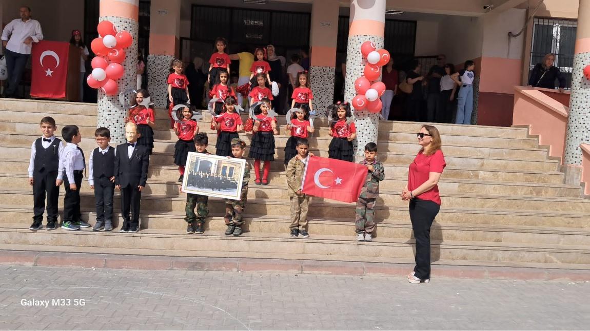 23 Nisan Ulusal Egemenlik ve Çocuk Bayramı Okulumuz Fatih Mehmet İlkokulu'nda Coşkuyla Kutlandı!